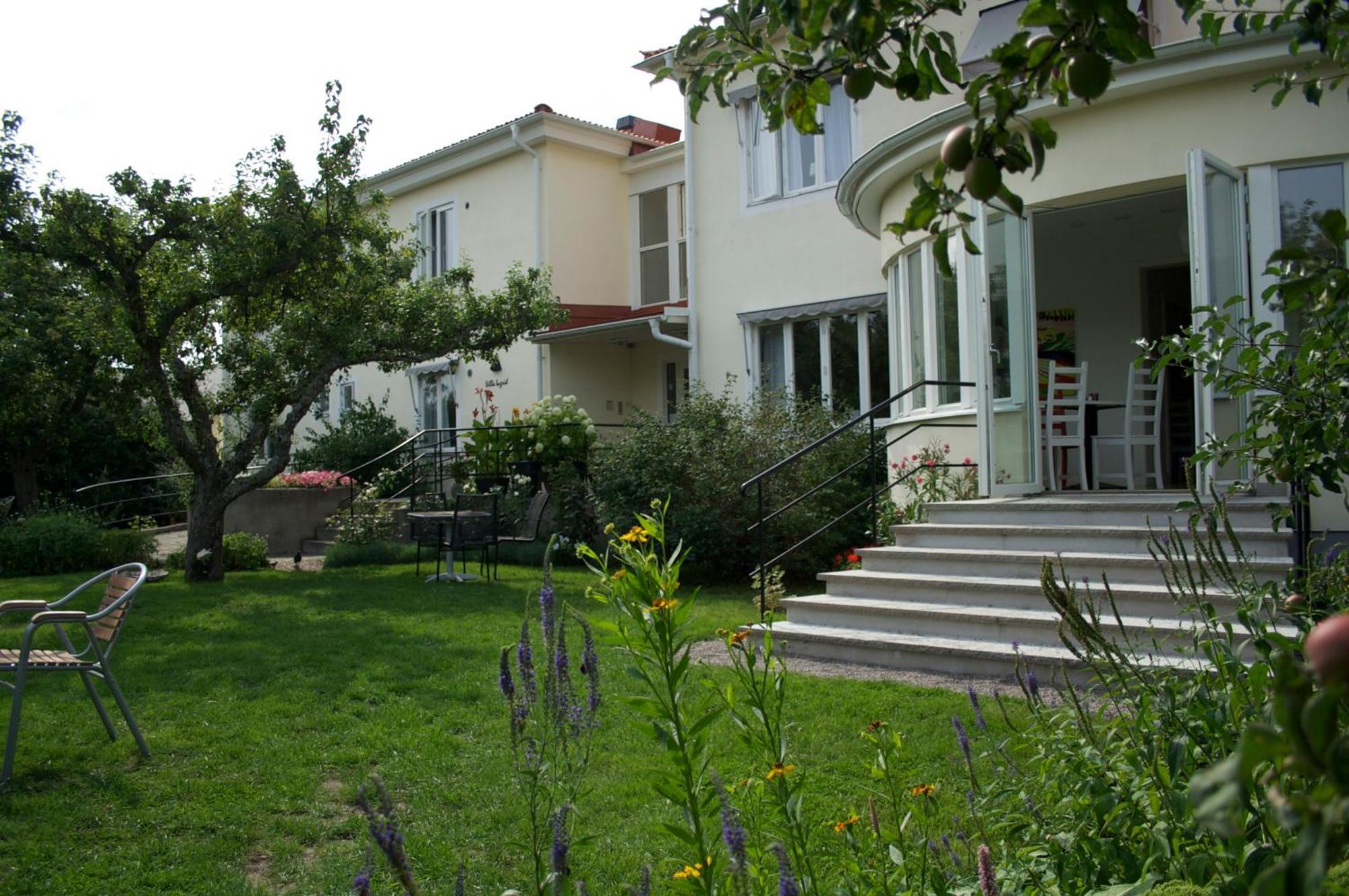 Villa Ingrid บอรีโฮล์ม ภายนอก รูปภาพ